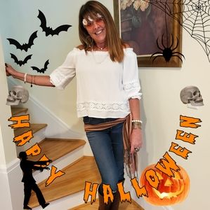 Meet your Posher, Sandie